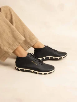 Baskets Montantes Femme Cuir Embossé Noir JUHAYNA